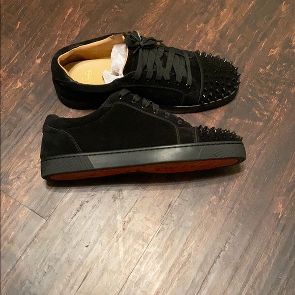 shoes - Picture 5 of 7